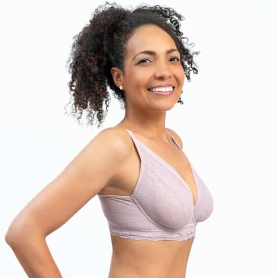 Brasier en encaje, copa triángulo.